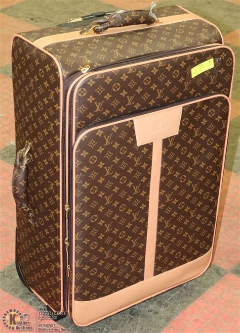 vintage louis vuitton luggage replica|louis vuitton scam.